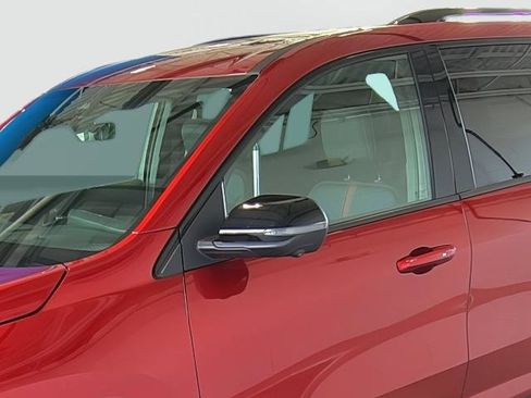 New 2026 Chevrolet Traverse RS w/ LPO, Floor Liner Package image 8