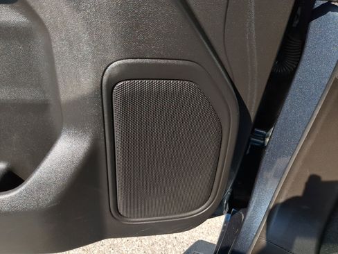 Certified 2021 GMC Sierra 1500 SLT w/ SLT Convenience Package image 19