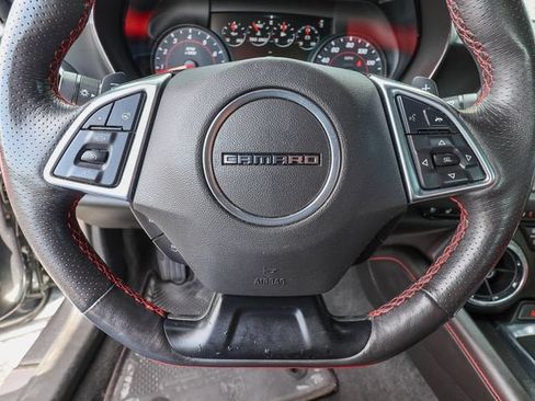 Used 2018 Chevrolet Camaro LT RWD image 17
