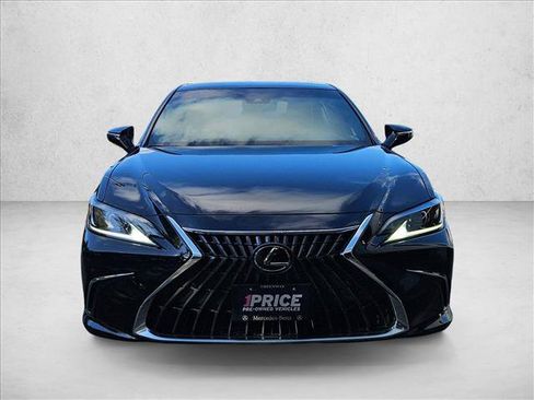 Used 2024 Lexus ES 350 w/ Premium Package FWD image 2