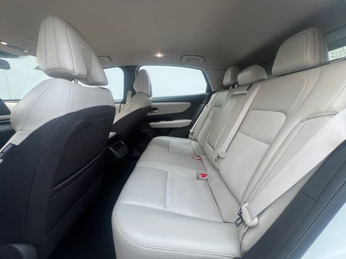 Certified 2023 Nissan Ariya AWD image 13