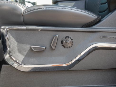 Used 2025 Ford F350 Platinum AWD/4WD image 25