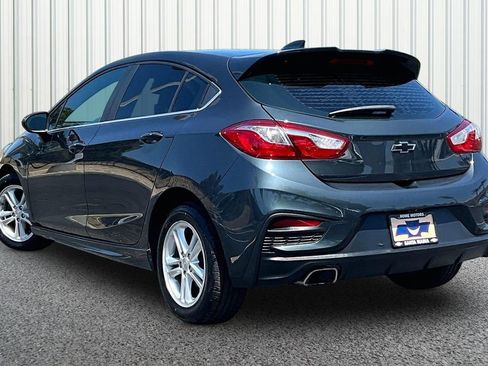 Used 2018 Chevrolet Cruze LT w/ Convenience Package FWD image 20