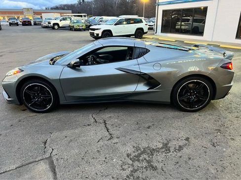 Used 2023 Chevrolet Corvette Stingray Premium Cpe w/ Z51 Performance Package image 10
