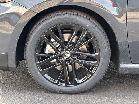 New 2026 Toyota Camry SE image 8