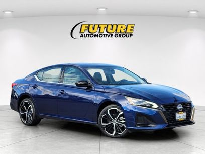 Used 2024 Nissan Altima 2.5 SR