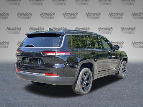 New 2026 Jeep Grand Cherokee L Limited RWD image 8