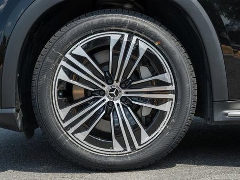 Used 2023 Mercedes-Benz EQS 450+ 4MATIC SUV image 18