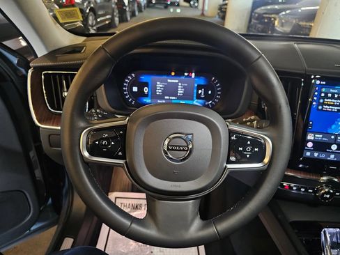 Certified 2023 Volvo XC60 B5 Ultimate AWD/4WD image 16