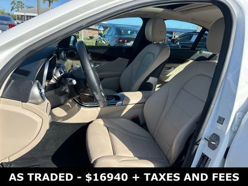 Used 2019 Mercedes-Benz C 300 Sedan image 14