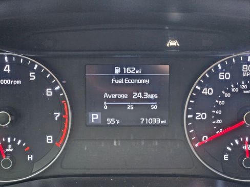 Used 2019 Kia Forte LXS FWD image 16