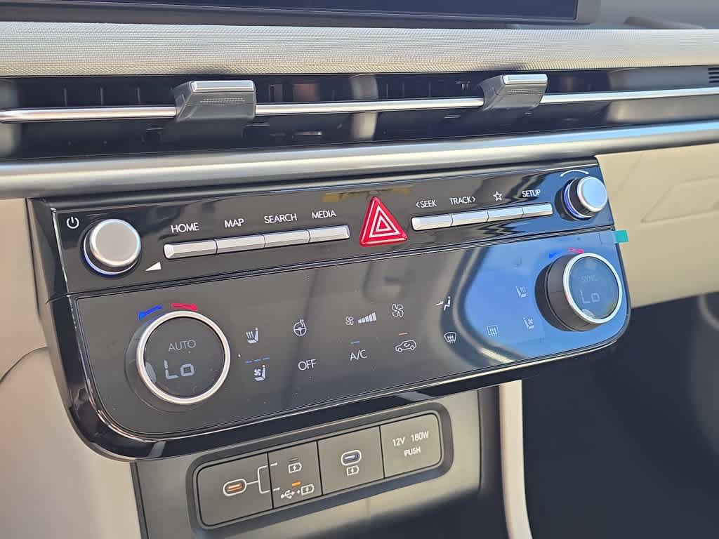 New 2026 Hyundai Tucson Limited FWD image 32