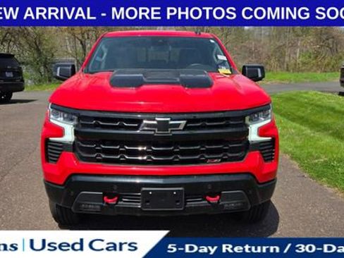 Certified 2024 Chevrolet Silverado 1500 LT Trail Boss w/ LT Trail Boss Premium Package image 2