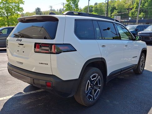 New 2026 Jeep Cherokee Limited AWD/4WD image 3