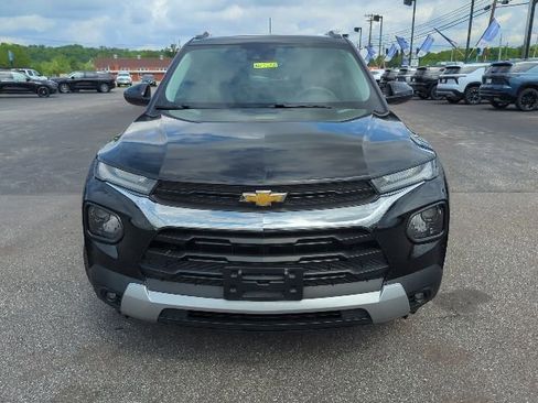 Used 2022 Chevrolet TrailBlazer LT w/ Convenience Package AWD/4WD image 4