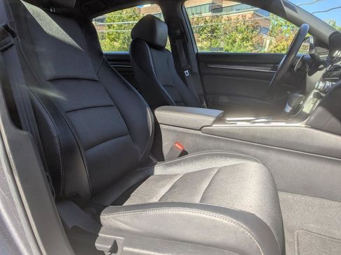 Used 2020 Honda Accord Sport image 28