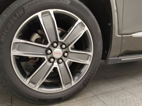 Used 2019 GMC Acadia Denali w/ Technology Package image 31