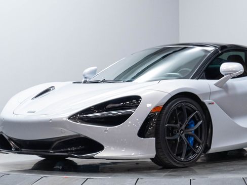 Used 2020 McLaren 720S Luxury RWD image 6