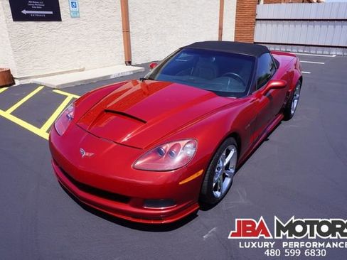 Used 2008 Chevrolet Corvette Convertible RWD image 38
