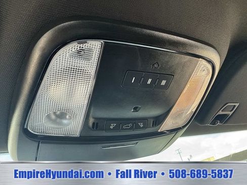 Used 2025 Dodge Durango GT AWD/4WD image 27