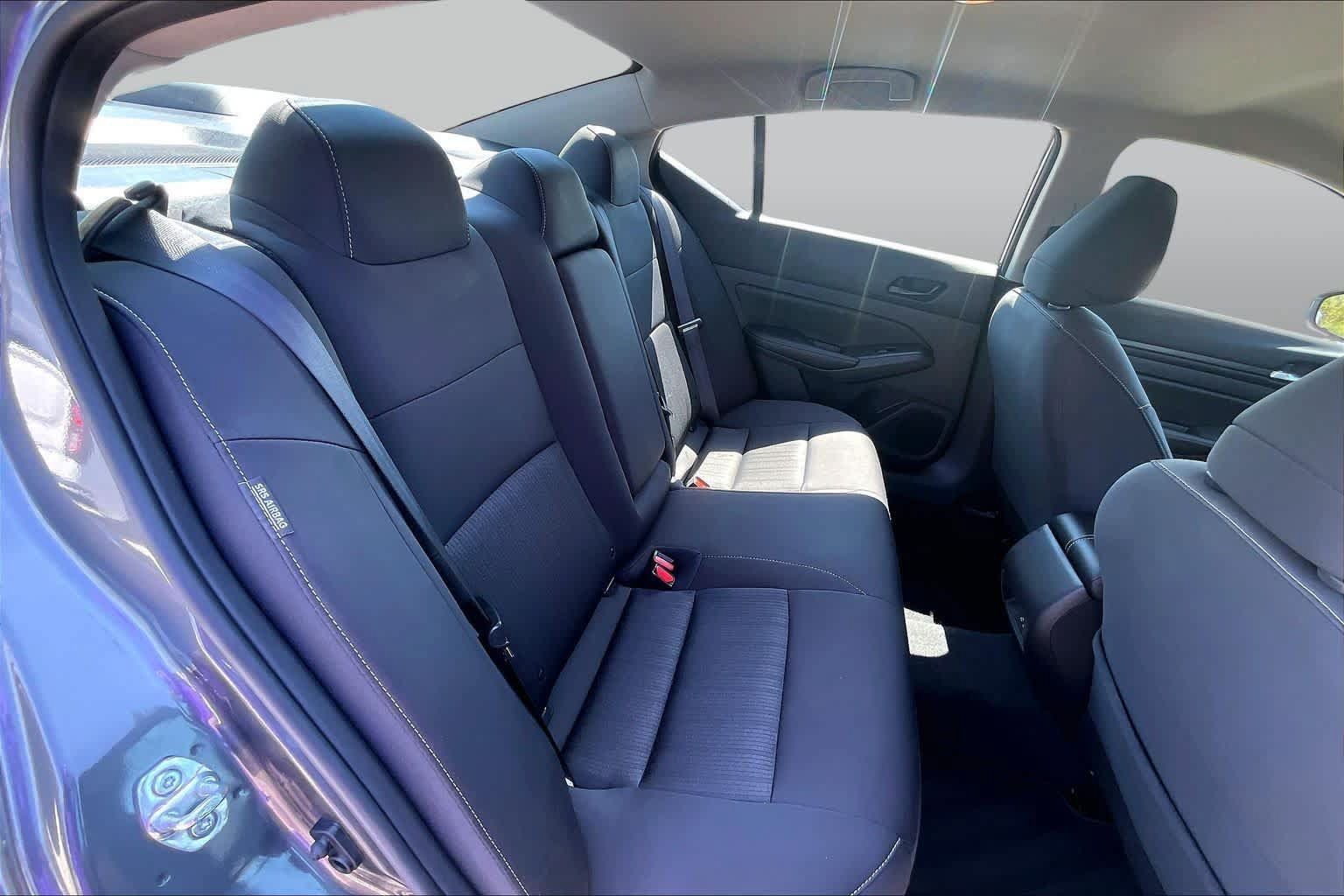Used 2025 Nissan Altima 2.5 SV FWD image 20