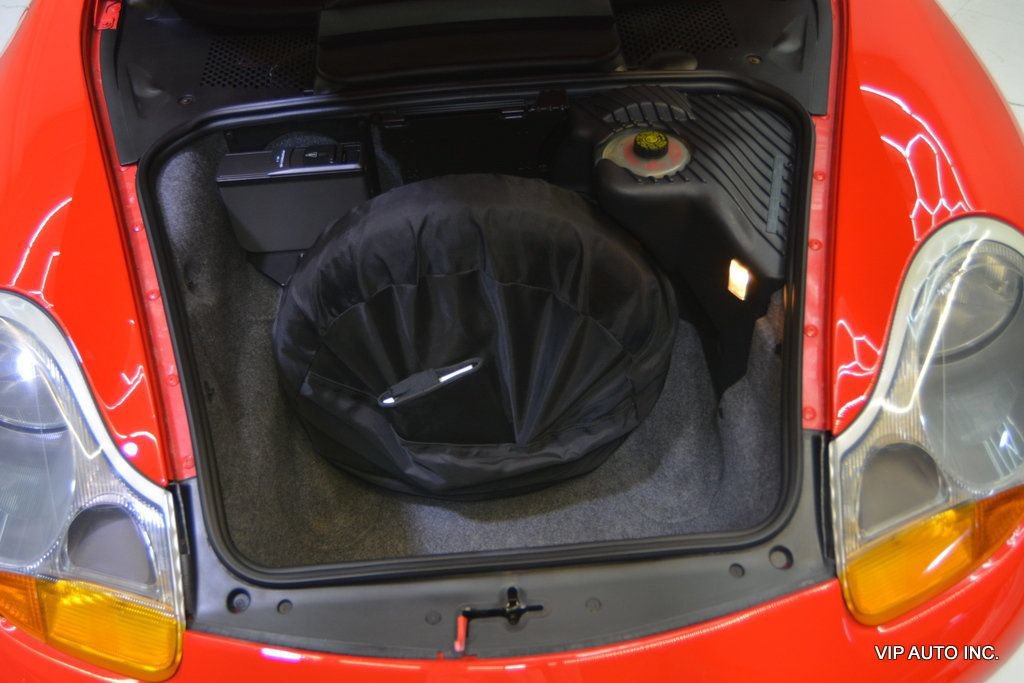 Used 1999 Porsche Boxster RWD image 32