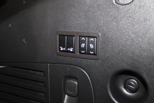 Used 2020 Cadillac Escalade Platinum AWD/4WD image 42