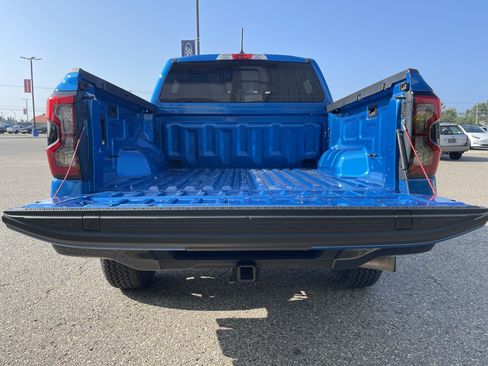 Used 2024 Ford Ranger XLT w/ FX4 Off-Road Package AWD/4WD image 9