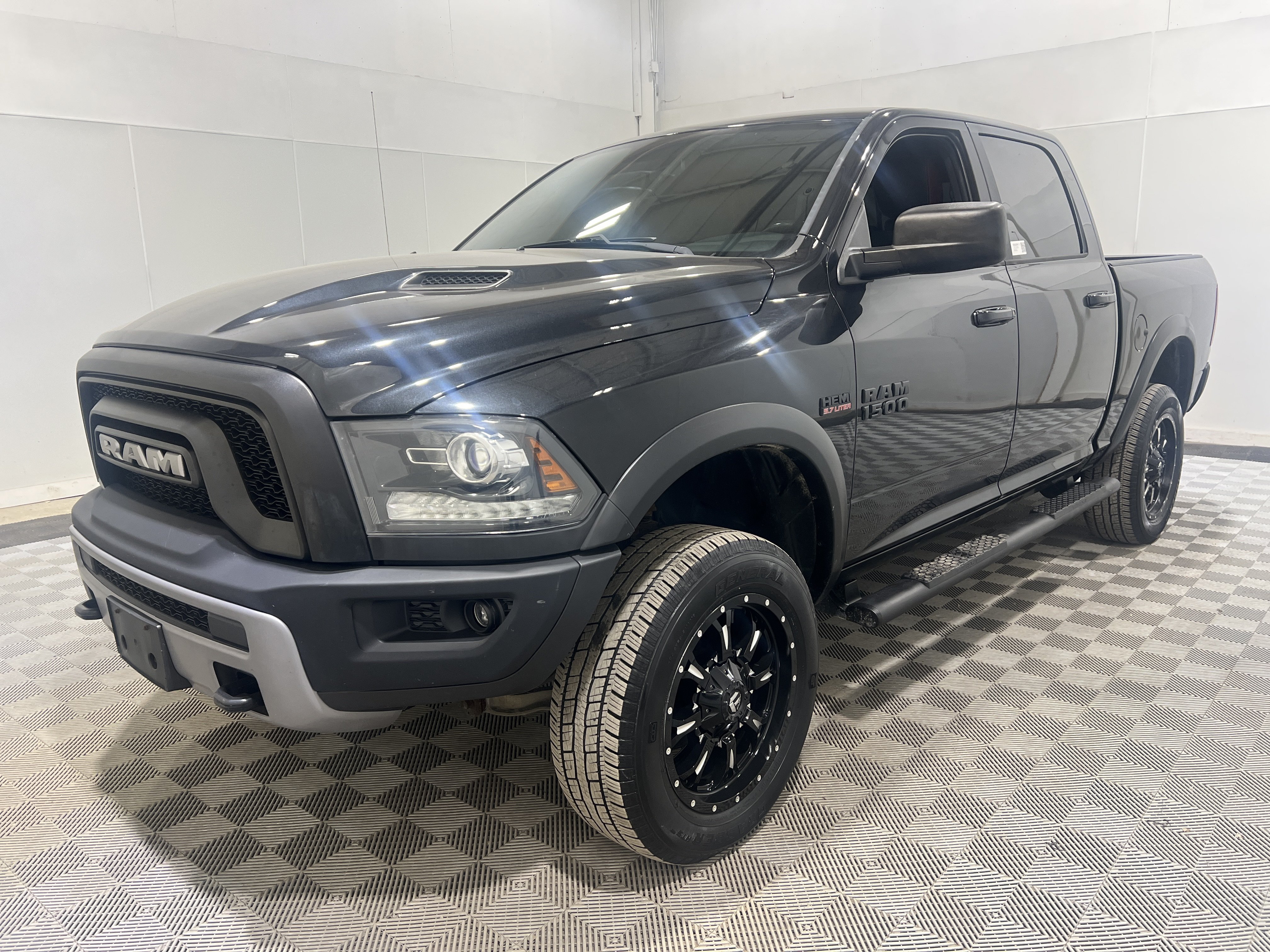 Used 2017 RAM 1500 Rebel AWD/4WD image 1