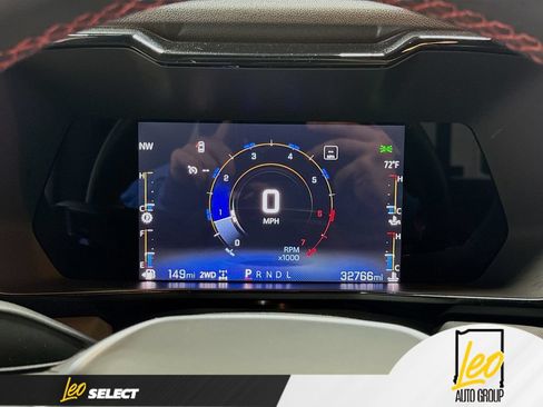 Used 2023 Chevrolet Colorado Z71 w/ Z71 Convenience Package 2 AWD/4WD image 16