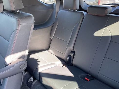 Used 2024 Chevrolet Traverse Z71 w/ Enhanced Driving Package image 31