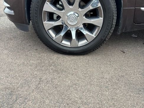 Used 2017 Buick Enclave Premium w/ Enclave Tuscan Edition AWD/4WD image 9