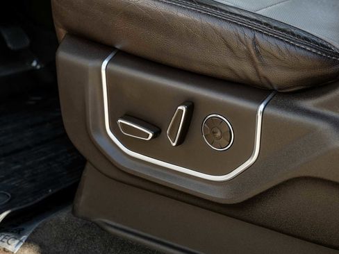 Used 2018 Ford F350 Limited w/ FX4 4x4 Off Road Package image 32