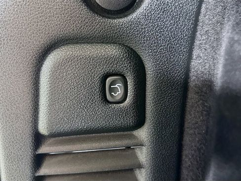 Used 2025 Dodge Durango GT image 40