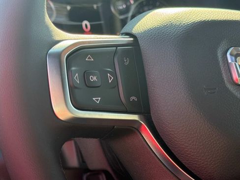 New 2026 RAM 2500 Big Horn AWD/4WD image 25