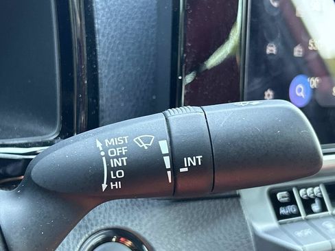 Used 2026 Toyota Camry XSE FWD image 32
