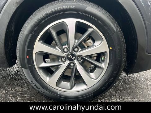 Used 2019 Kia Sorento EX image 9