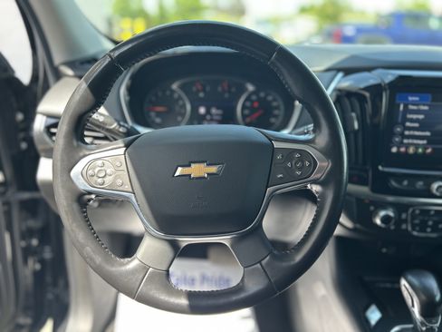 Used 2021 Chevrolet Traverse Premier w/ Redline Edition AWD/4WD image 18