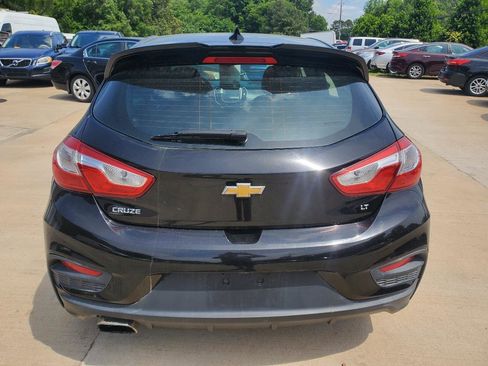 Used 2017 Chevrolet Cruze LT w/ RS Package FWD image 10