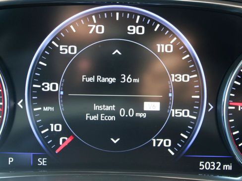 Used 2025 Chevrolet Blazer RS FWD image 23