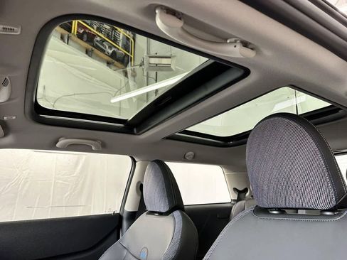 Certified 2025 MINI Cooper 2-Door Hardtop image 14