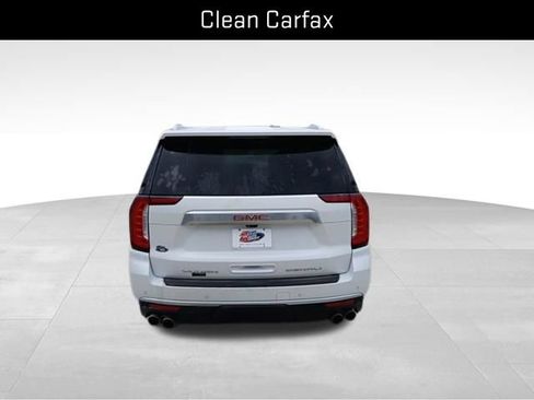 Used 2023 GMC Yukon XL Denali w/ Denali Reserve Package AWD/4WD image 4