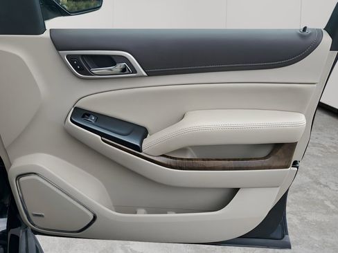 Used 2018 GMC Yukon Denali w/ Open Road Package image 13