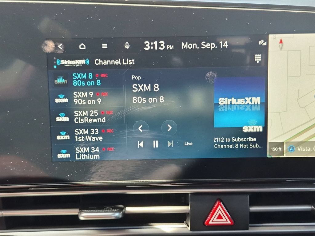 Used 2025 Hyundai Elantra SEL FWD image 19