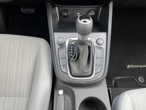 Used 2023 Hyundai Kona SEL w/ Cargo Package image 6