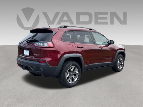 Used 2019 Jeep Cherokee Trailhawk w/ Cold Weather Group AWD/4WD image 27