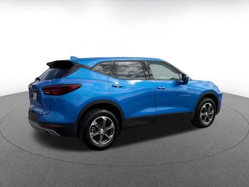 Used 2025 Chevrolet Blazer LT image 15