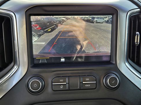 Used 2019 Chevrolet Silverado 1500 LT w/ Texas Edition image 15