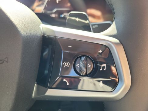 Used 2026 BMW 530i w/ M Sport Package image 26