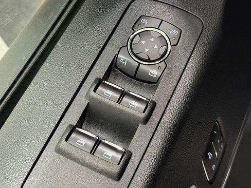 Used 2018 Ford F150 Lariat image 21